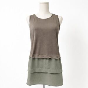 Michael Kors Layered Chiffon slevless blouse – Size Large